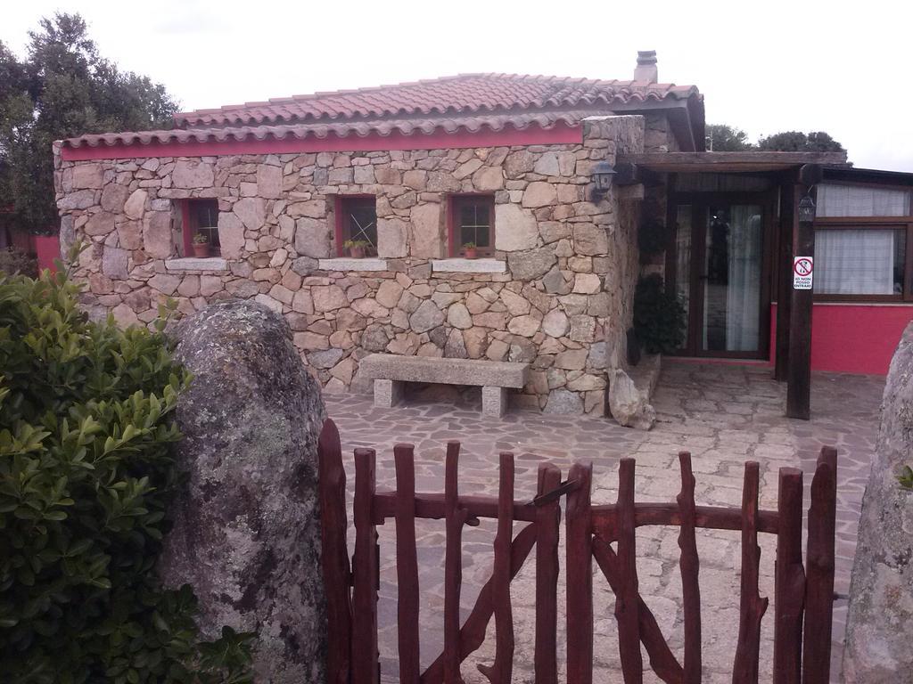 산트 안토니오 디 갈루라 Turismo Rurale L'Agliuledda 빌라 외부 사진