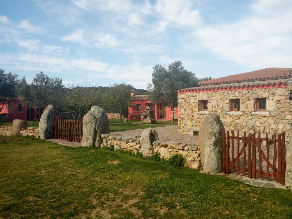 산트 안토니오 디 갈루라 Turismo Rurale L'Agliuledda 빌라 외부 사진